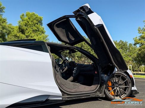 Used 2021 McLaren 765LT RWD image 60