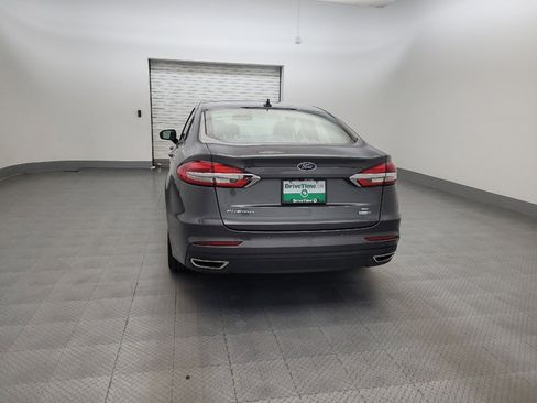 Used 2020 Ford Fusion SE AWD/4WD image 6