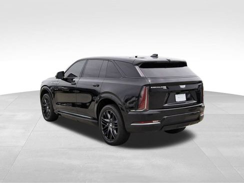 Used 2025 Cadillac Escalade IQ Sport 2 AWD/4WD image 3