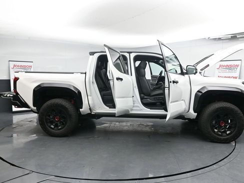 Used 2025 Toyota Tacoma TRD Pro image 52