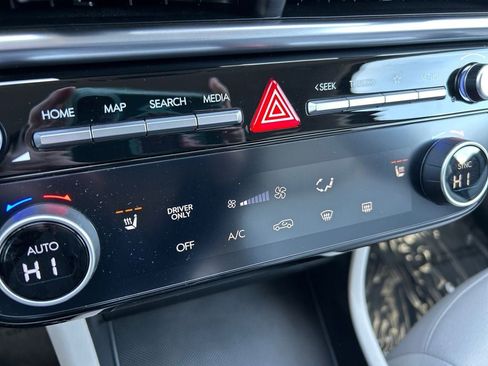 Used 2025 Hyundai Tucson SEL AWD/4WD image 36