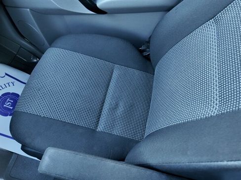 Used 2011 Mercedes-Benz Sprinter 3500 image 4