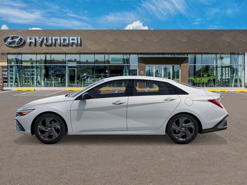 New 2026 Hyundai Elantra Sport FWD image 3