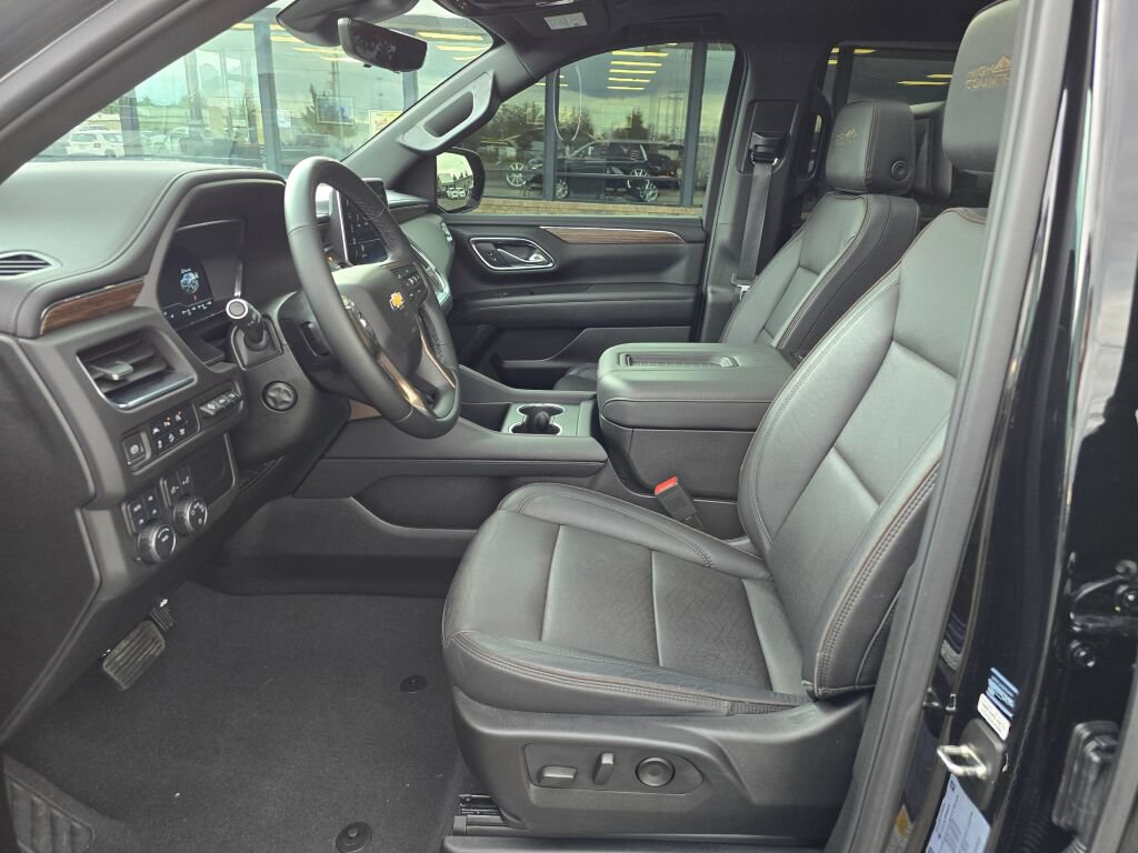 Used 2023 Chevrolet Tahoe High Country AWD/4WD image 25