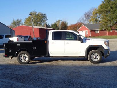 Used 2023 GMC Sierra 2500 Pro w/ Convenience Package