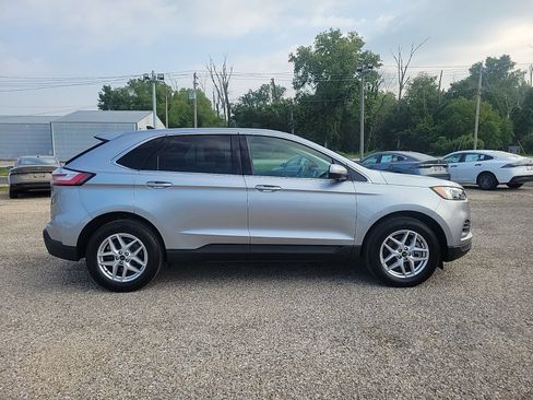 Used 2024 Ford Edge SEL AWD/4WD image 2