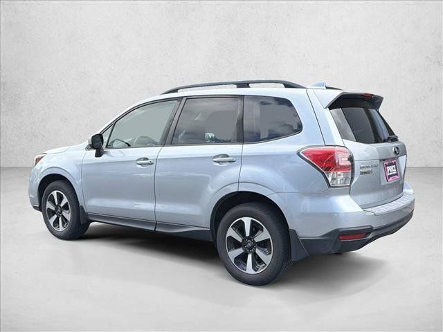 Used 2017 Subaru Forester 2.5i Premium AWD/4WD image 7