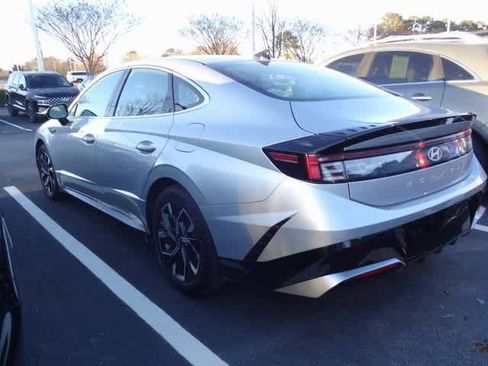 Used 2025 Hyundai Sonata SEL image 6