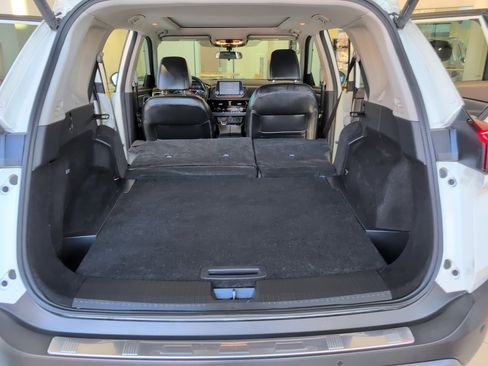 Used 2021 Nissan Rogue SV w/ Premium Package image 36