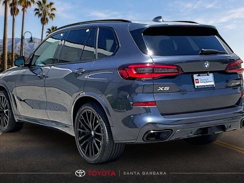 Used 2021 BMW X5 xDrive40i w/ M Sport Package AWD/4WD image 4