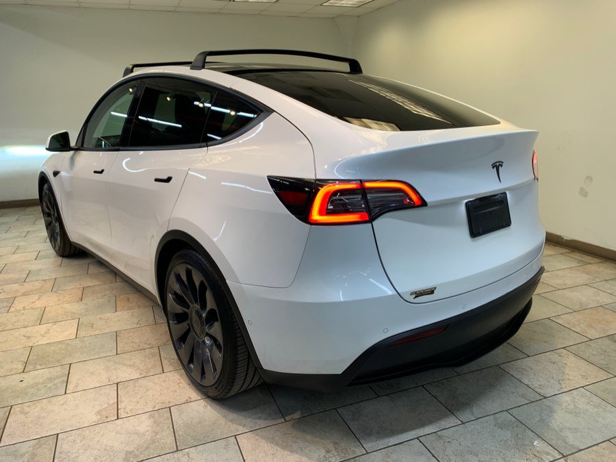 Used 2021 Tesla Model Y Performance AWD/4WD image 6