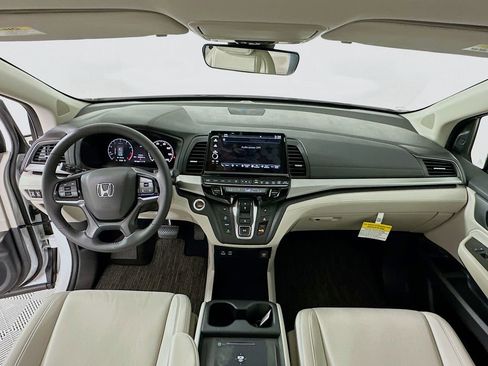 New 2026 Honda Odyssey EX-L image 3