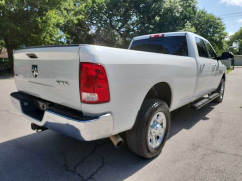 Used 2016 RAM 3500 SLT AWD/4WD image 12