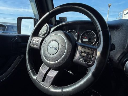 Used 2012 Jeep Wrangler Sahara w/ Dual Top Group AWD/4WD image 32