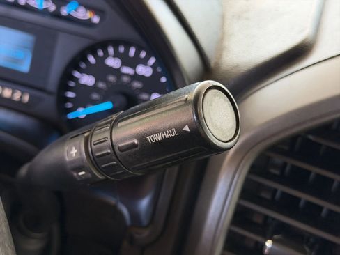 Used 2017 Ford F250 XL w/ Power Equipment Group image 33