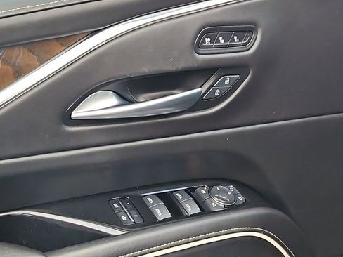 Used 2024 Cadillac Escalade ESV Sport Platinum image 22