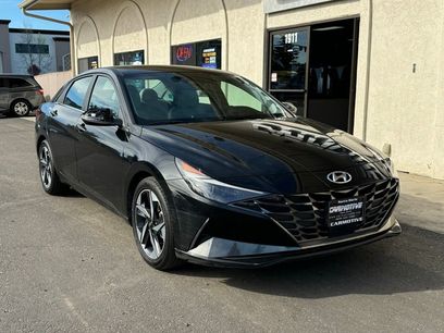 Used 2023 Hyundai Elantra Limited
