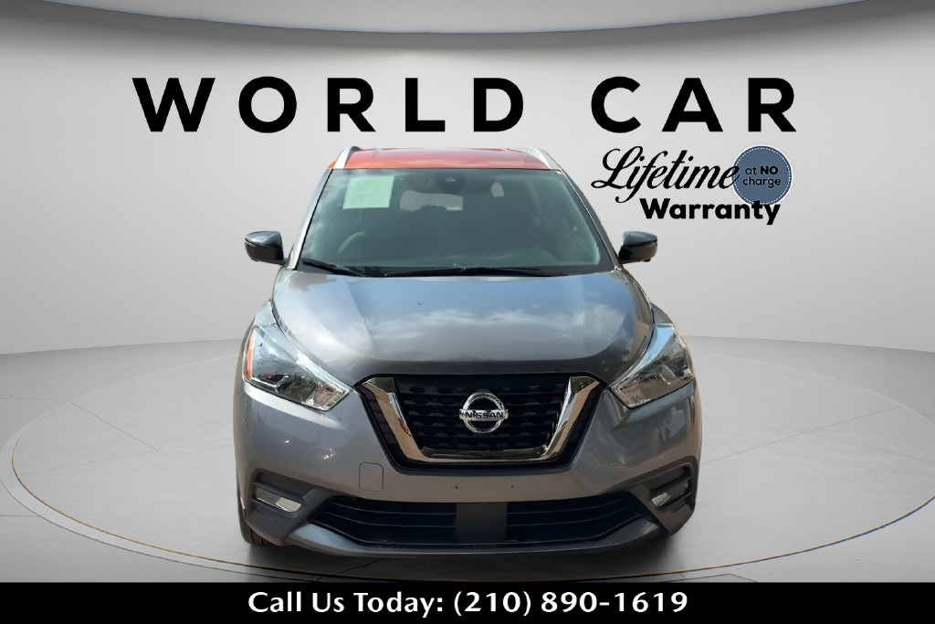 Used 2020 Nissan Kicks SR FWD image 2