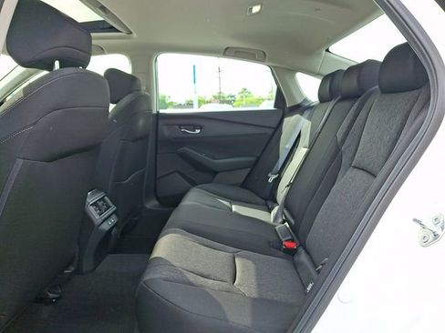 Certified 2025 Honda Accord SE image 10