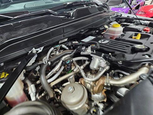 Used 2025 RAM 3500 Laramie image 13