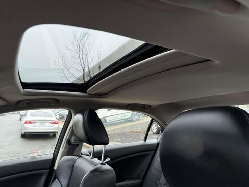 Used 2013 Acura TSX Sedan image 26