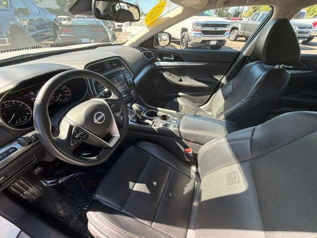 Used 2023 Nissan Maxima SV w/ Floor Mat Group FWD image 11