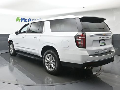 Used 2023 Chevrolet Suburban Premier image 24
