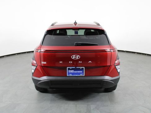 Certified 2025 Hyundai Kona SEL FWD image 11