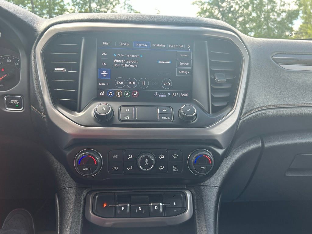 Certified 2023 GMC Acadia AT4 w/ LPO, Adventure Package AWD/4WD image 15