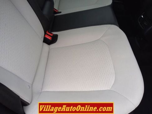 Used 2019 Ford Fusion SE w/ Equipment Group 151A image 33