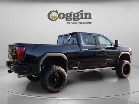 New 2026 GMC Sierra 2500 Denali w/ Technology Package AWD/4WD image 5