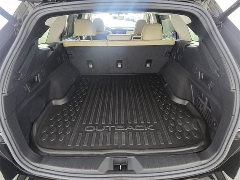 Used 2020 Subaru Outback Limited XT image 16