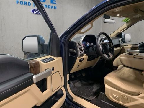 Used 2016 Ford F150 Lariat image 17