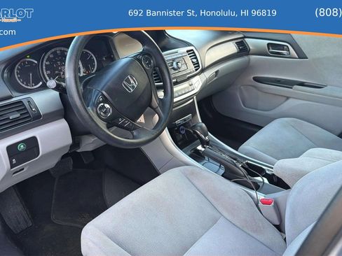 Used 2013 Honda Accord LX image 15
