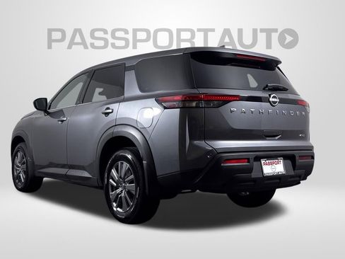 Certified 2025 Nissan Pathfinder S AWD/4WD image 9