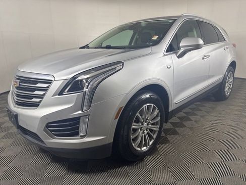 Used 2017 Cadillac XT5 Luxury w/ Driver Awareness Package image 8