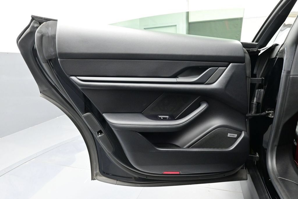 Certified 2021 Porsche Taycan RWD image 12