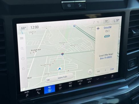 Used 2025 Ford F350 Lariat w/ Black Appearance Package image 18