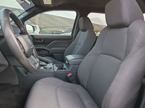 Used 2024 Toyota Tacoma SR image 15