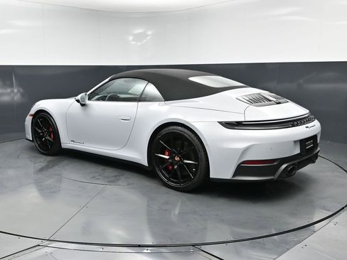 Certified 2025 Porsche 911 Carrera S RWD image 3