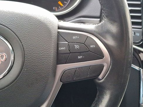 Used 2019 Jeep Grand Cherokee Limited w/ Luxury Group II image 22