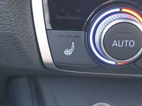 New 2025 Audi Q3 2.0T Premium image 12