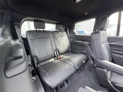 New 2026 Jeep Grand Cherokee L Limited w/ Limited Altitude Package image 23