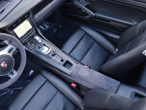 Used 2015 Porsche 911 Carrera GTS image 45