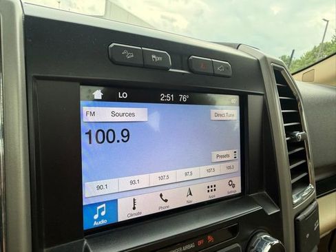 Used 2017 Ford F150 Lariat AWD/4WD image 28