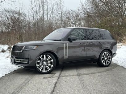 Used 2023 Land Rover Range Rover SE