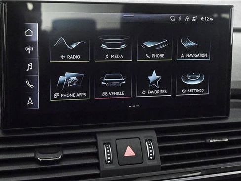 Used 2022 Audi Q5 2.0T Prestige w/ Prestige Package image 15