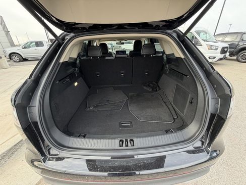 Used 2023 Lincoln Nautilus FWD image 20