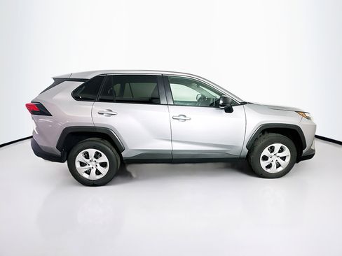 Used 2025 Toyota RAV4 LE image 10