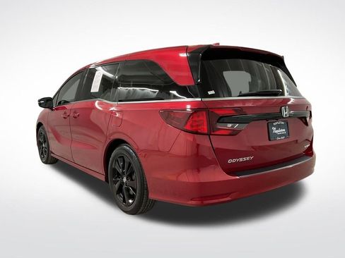 Certified 2023 Honda Odyssey Sport image 2